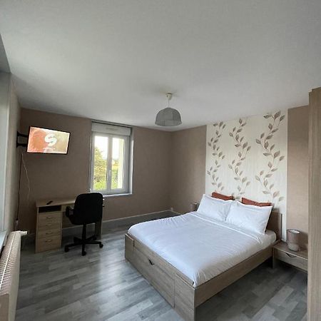 Appartement La Fourmi Verte Bruyeres Bagian luar foto